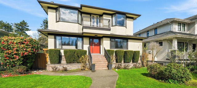 Luxury 5BR Point Grey | Jericho Beach + Downtown in Vancouver