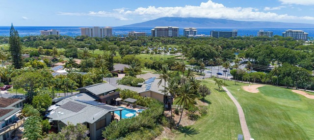 LUXURY HOME in Lahaina