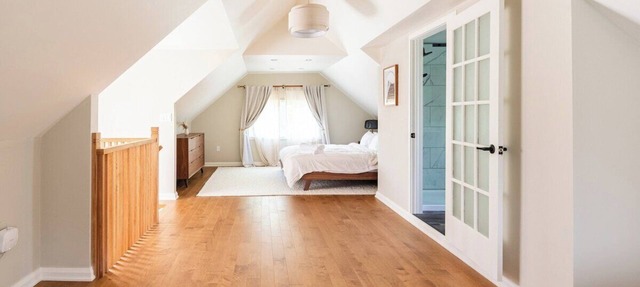 Modern & Spacious 1908 Home in Stratford