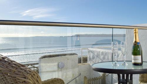 Mole End in Amroth