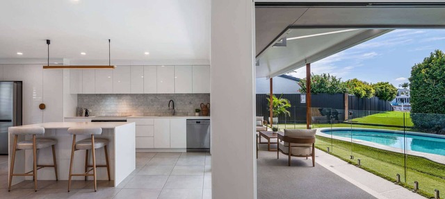 Mooloolaba Canal Retreat with Pool, Sleeps 12 in Mooloolaba