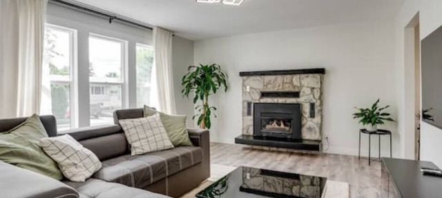 North Okanagan Jewel with hot tub in Vernon