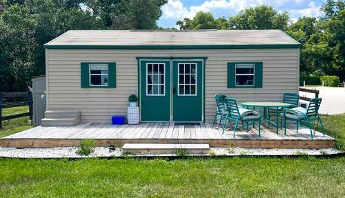 Ocala Tiny Home on 10-Acre Farm Near WEC! in Ocala