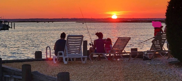 Panoramic Water Views! Chadwick Beach Island! Weekly Summer Rental. New Deck! in Lavallette