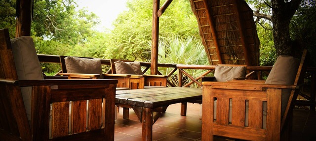 Private Luxury Safari Villa next to Kruger National Park. Roaming wildlife, WiFi in Marloth Park
