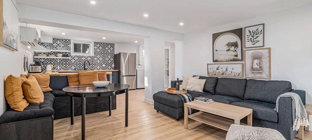 Renovated 2 Bedroom in Westboro + Parking in Ottawa