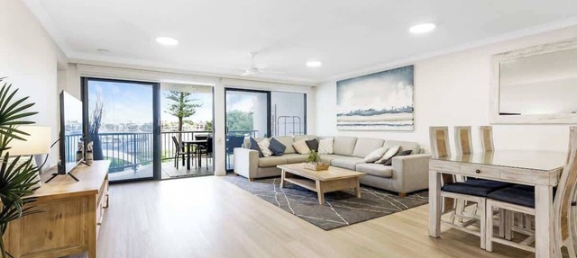 Riverdance 07 Riverfront Apt in Mooloolaba
