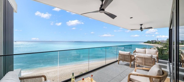 Romantic Beachfront Condo - Allure 505 in Brighton Beach