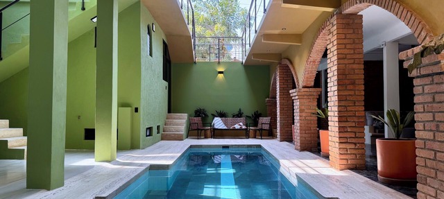 Spacious 5BR Villa with Private Pool Walk to La Punta Beach High-Speed WiFi in Brisas de Zicatela