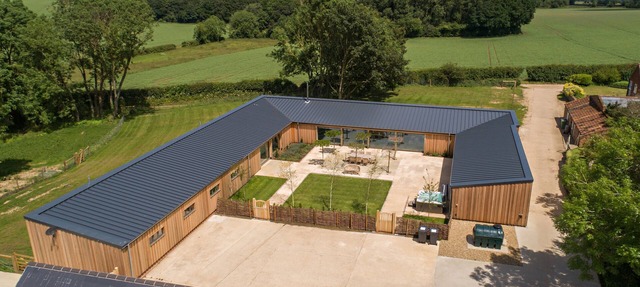 Stunning conversion perfect for family groups or friends getting together. in Briningham