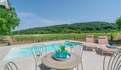 Stunning Home In Orte in Orte