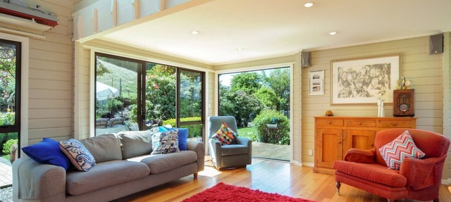 Stunning Rural Spot with Spectacular Views Perfect for 2-12 people in Dalefield