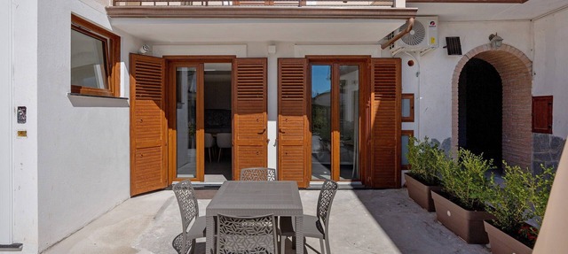 Suite La Camelia with Mountain View, Wi-Fi and Air Conditioning in Agerola