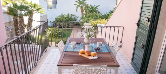 Talè Talè Apartment just 90m from the sandy beach in Marina di Ragusa