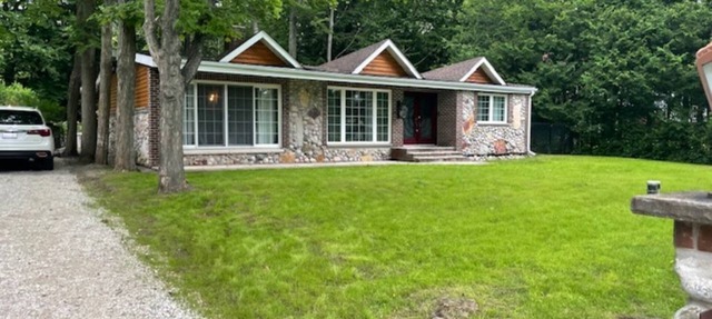 The Quinta at Balm Beach in Tiny