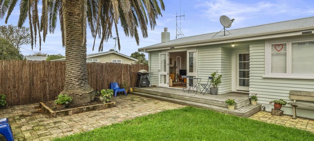 The Remodelling Room - Mount Maunganui Cottage in Mt Maunganui