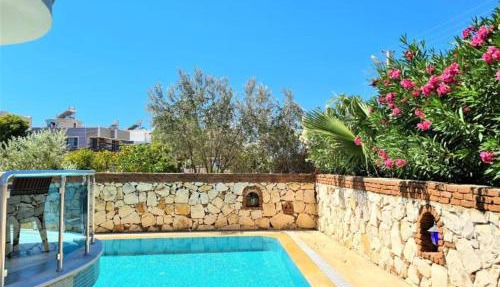 Three Bed villa, Private Pool in Didim