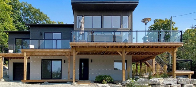 Tiny Cove - Luxurious Modern Getaway in Tiny, ON in Tiny