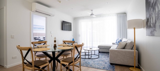 Trinity Collective - Classic One Bedroom Apartment Home away from home. in Trinity Beach