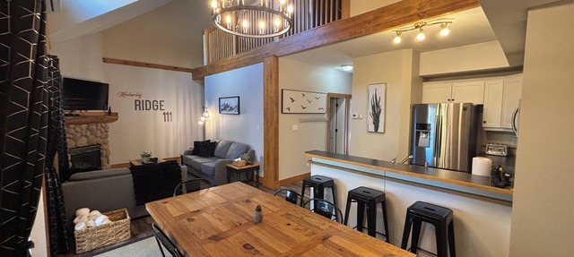 🎿 Ultimate Side by Side Ski in/out condos, 6 🛌, 6 pullouts, 6 🛁, 2 hottubs in Kimberley