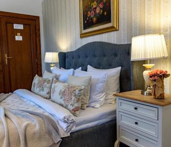 Vila SaraDa Boutique in Deva