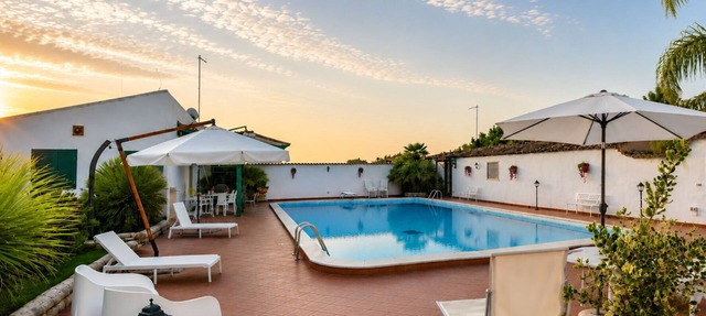 Villa Cigno Reale by Geco Vacation Rentals in Chiaramonte Gulfi
