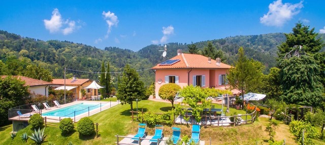 Villa Medicina, Pescia, Italy in Pescia