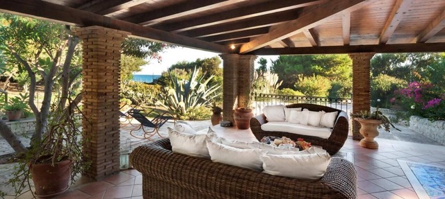 villa vigata in kaucana beach in front of the sea in Santa Croce Camerina