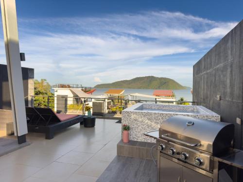 Seaview Villa 