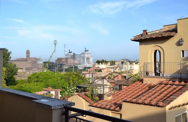 Studio Cardello Colosseum in Rome