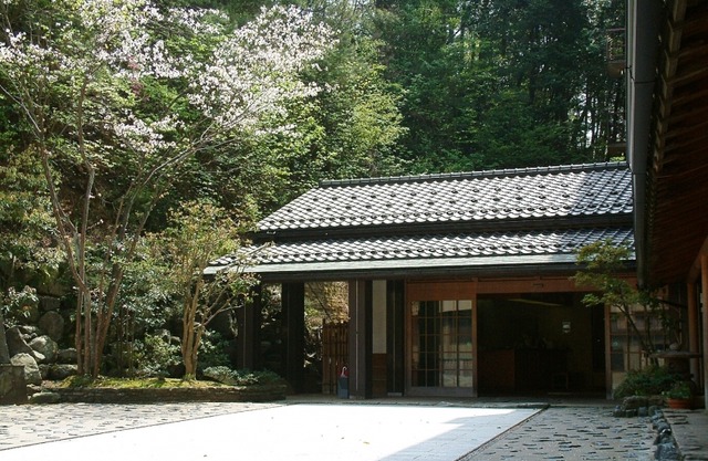 Yoshidaya Sannoukaku 
