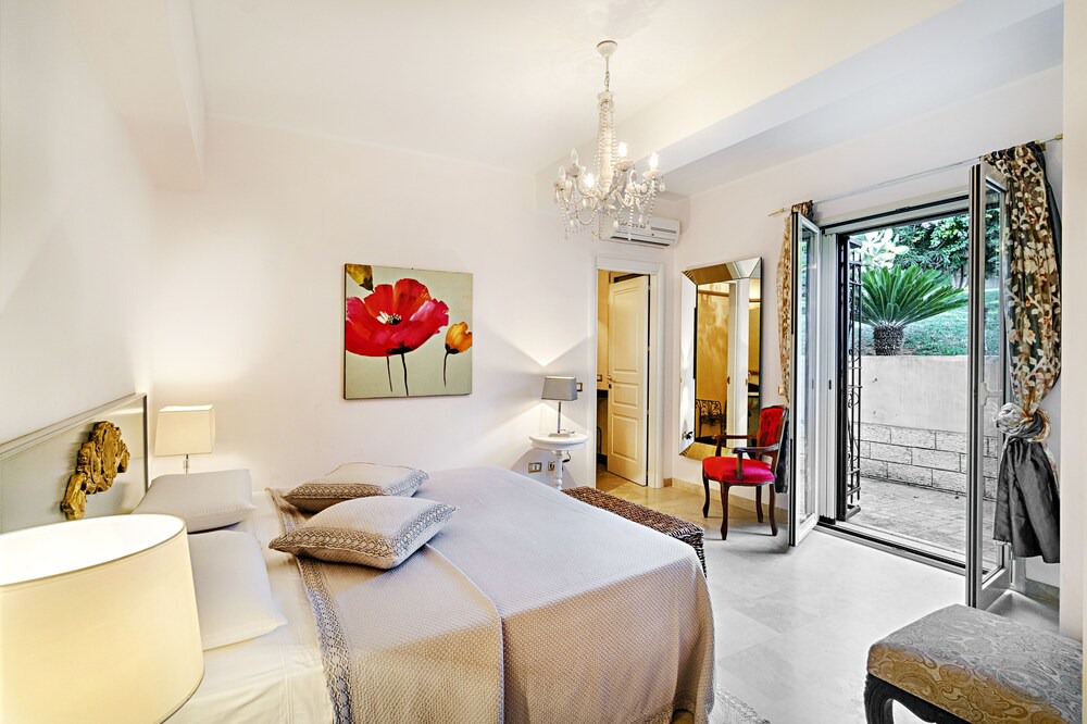 Photo of Bedroom in Caucana-finaiti-casuzze-finaiti Nord