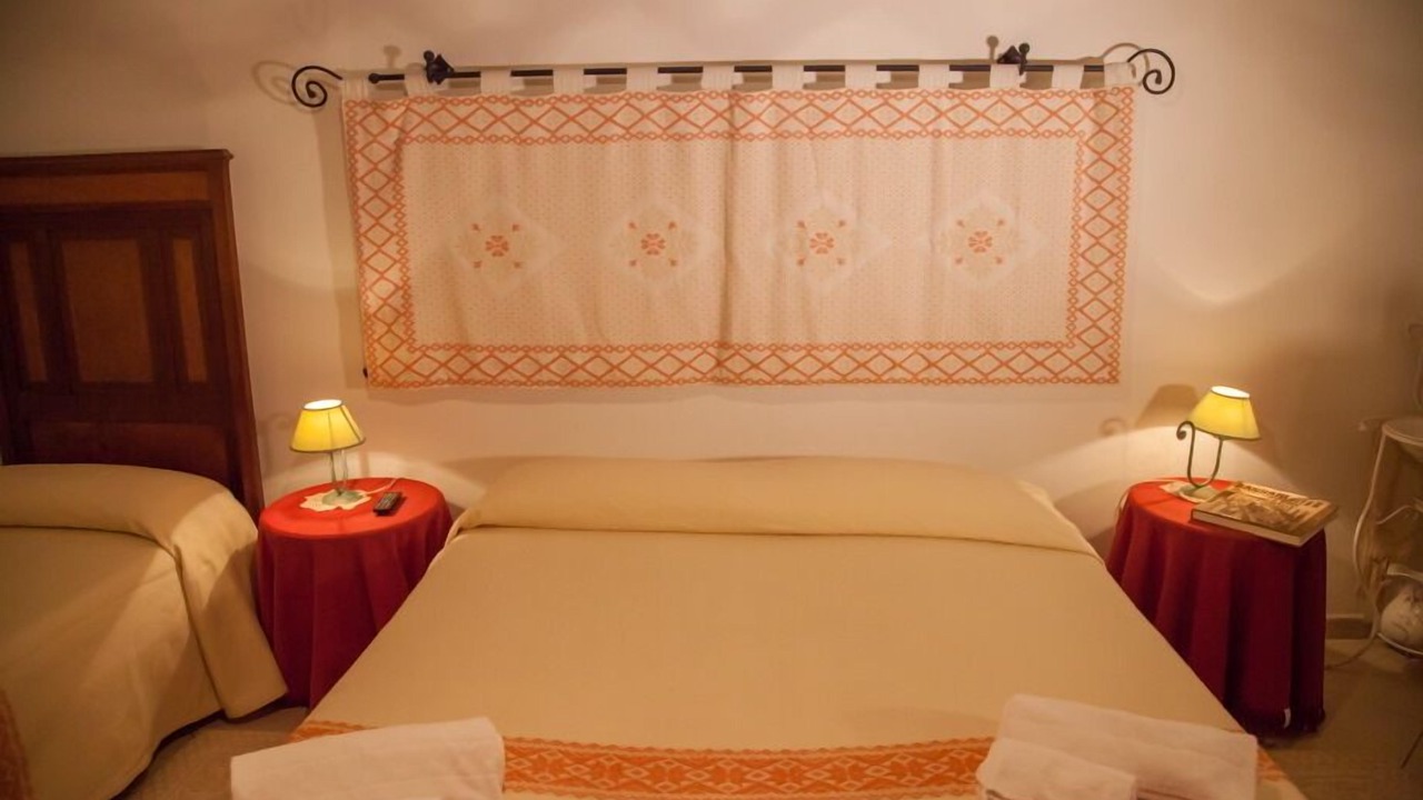 Photo of Bedroom in Villanova Monteleone