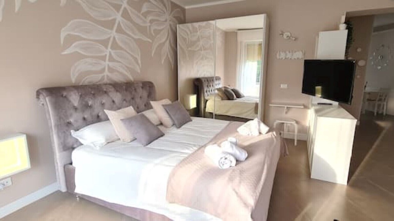 Photo of Bedroom in Livorno