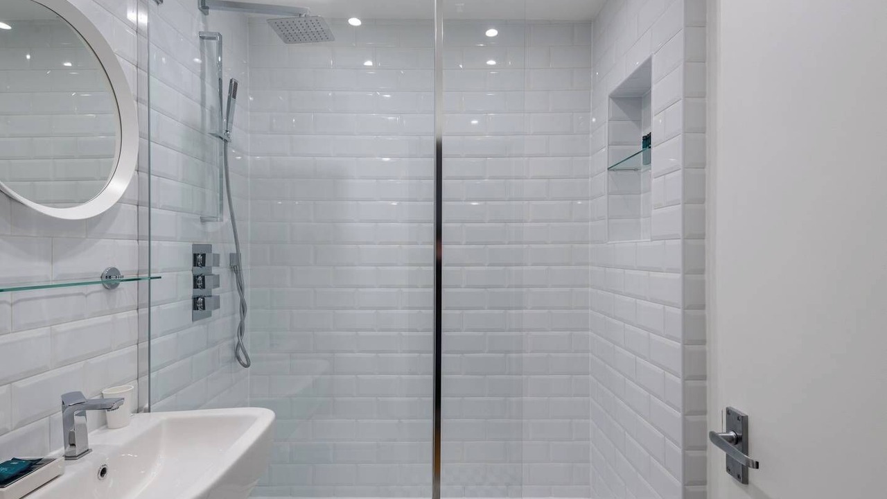 Photo of Bathroom in Bethnal Green