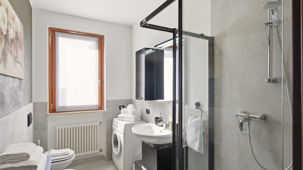 Photo of Bathroom in Montioni