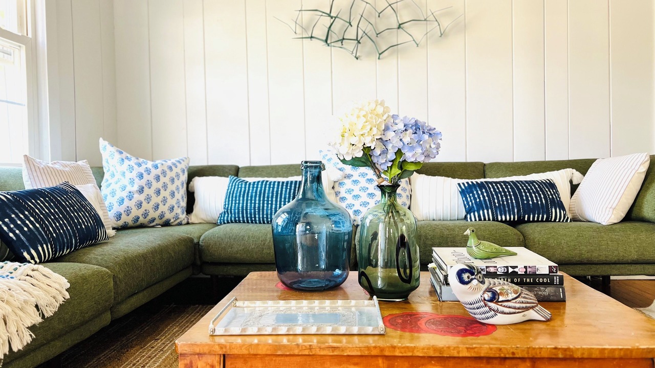 Photo of Livingroom in Hampton Bays