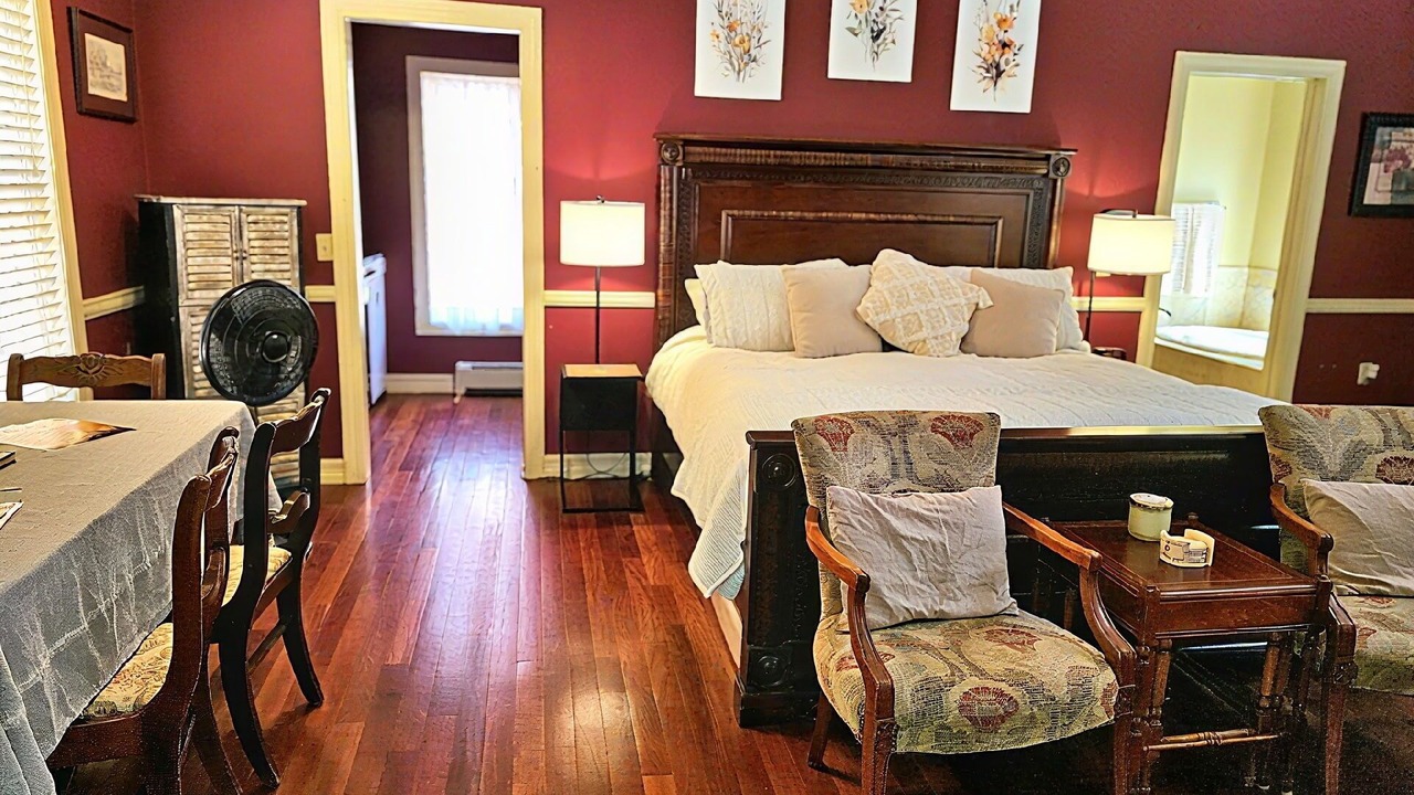Photo of Bedroom in Rainbow Valley