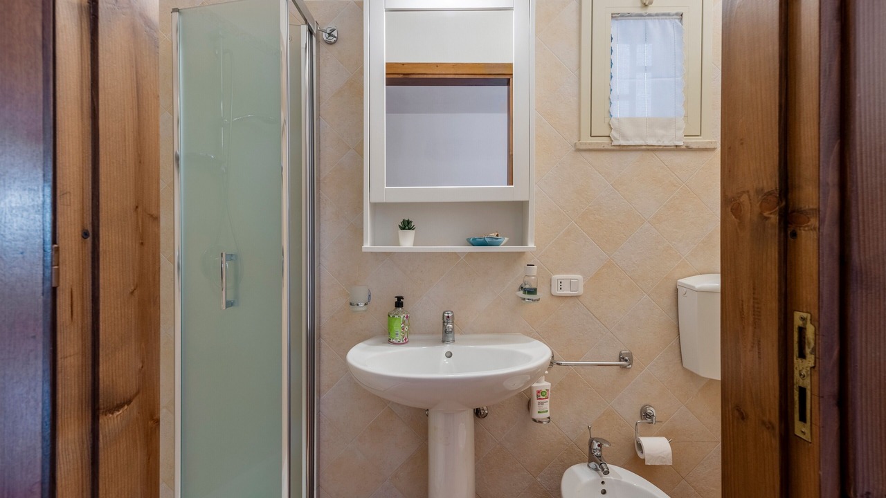 Photo of Bathroom in Carini