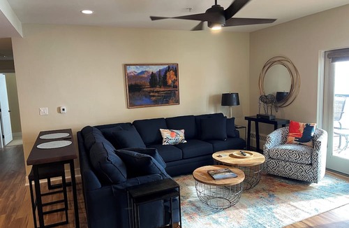 Silvercreek Condo | 3 Bed/Bath Updated Condo 50 Steps to Main Lift w/30-Foot Balcony Facing Ski Runs