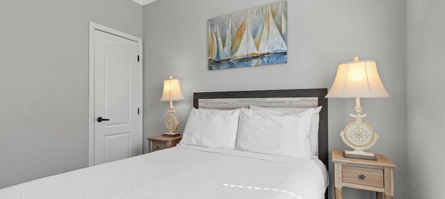 Pet Friendly Beach House - Lazy Palms in Mexico Beach