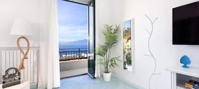 Seaview Home On The Beach & Amazing Views Terrace in Sorrento