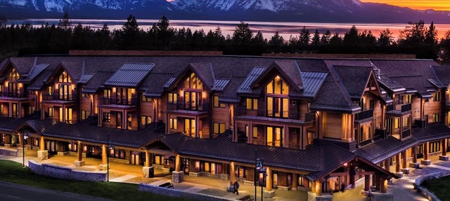 3Br Luxury Residence steps to Heavenly Gondola & Village in South Lake Tahoe