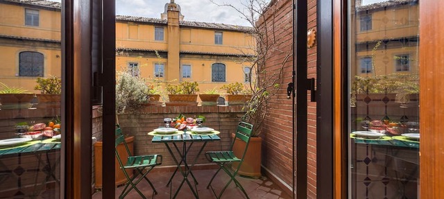 Cappellari 35 | Luxury Apartment in Campo de' Fiori in Roma