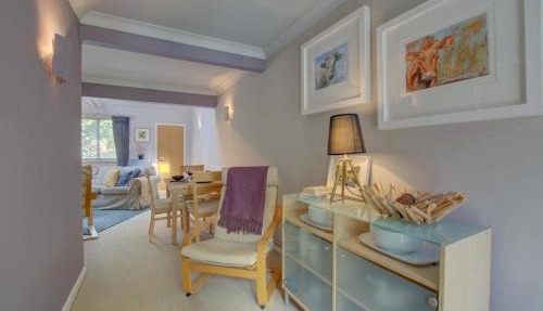 3 Bed in Salthouse oc-2002 in Salthouse