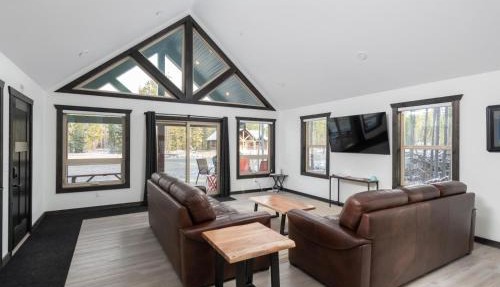 The Sundance Cabin in Valemount